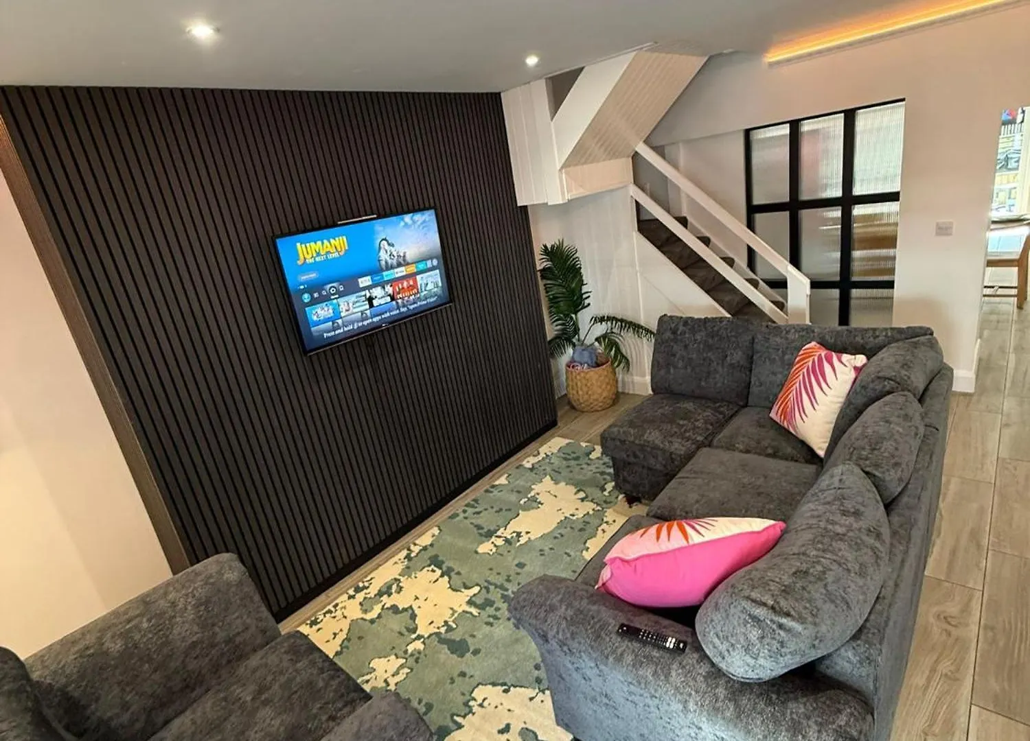 Apartment Stylish City Centre Hideaway & Private Hot Tub Galway Ireland